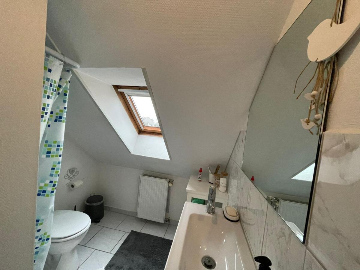 120Qm - 5 Rooms - 2 Bathrooms - Kitchen- Free Parking - Fast Wifi - Yiha Apartment Hannover Dış mekan fotoğraf